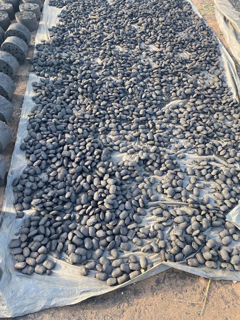 Briquettes sun-drying in Lilayi